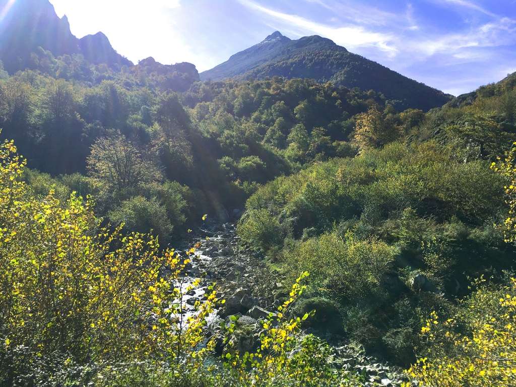 Cruzando el río Dobra